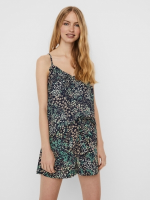 Hannah foil singlet Navy blazer Han