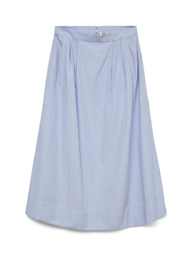 Breeze blue skirt Brunnera blue w