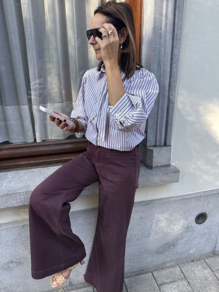 Sharon Wonder Comfort Burgundy Red