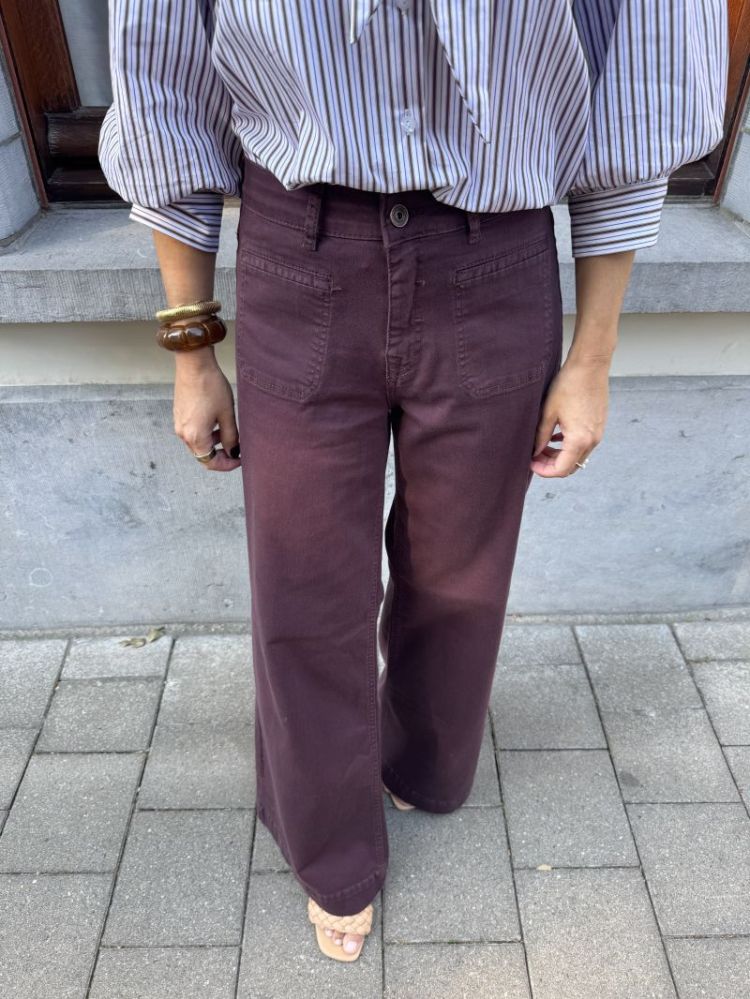 Sharon Wonder Comfort Burgundy Red