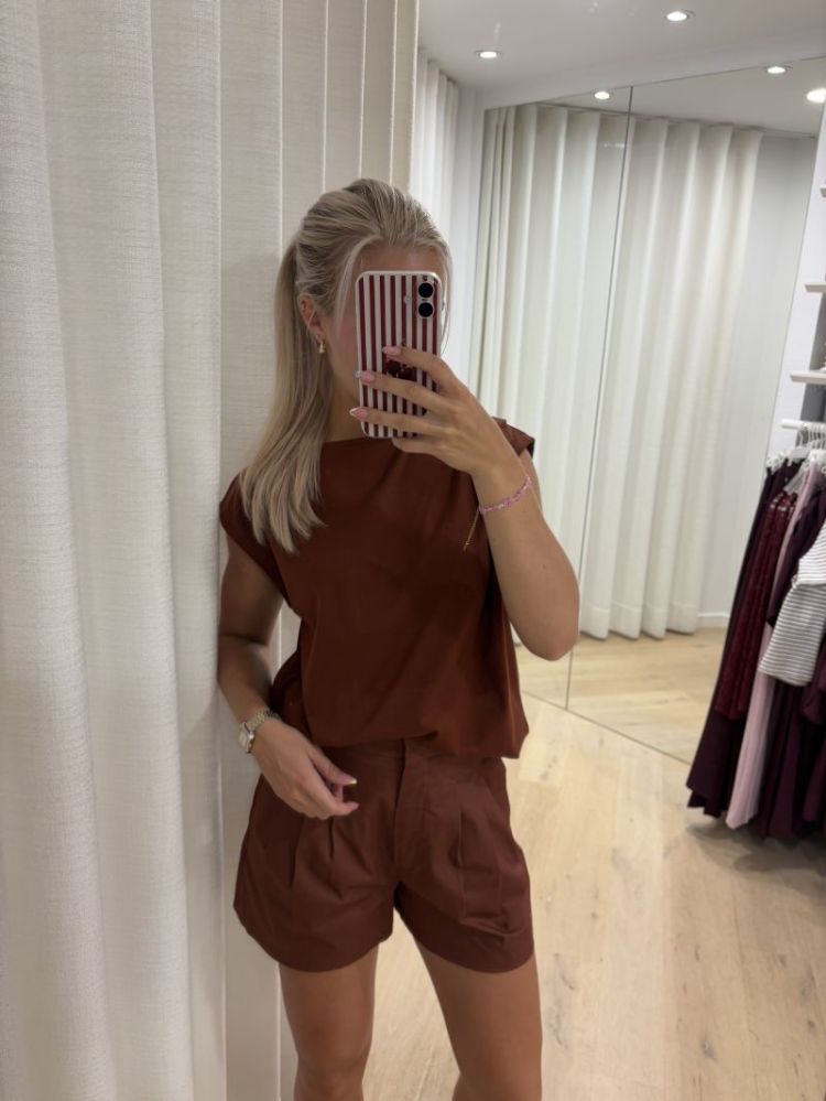 Carmen mini shorts Cherry mahogany