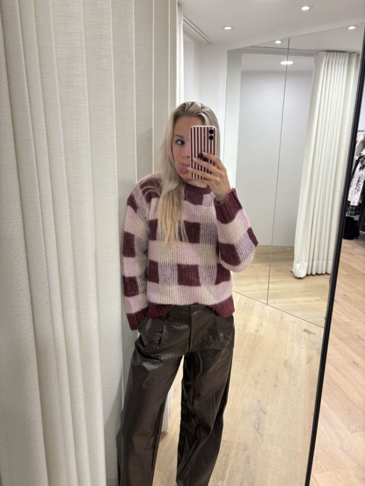 Lulu loose check knit tawny port